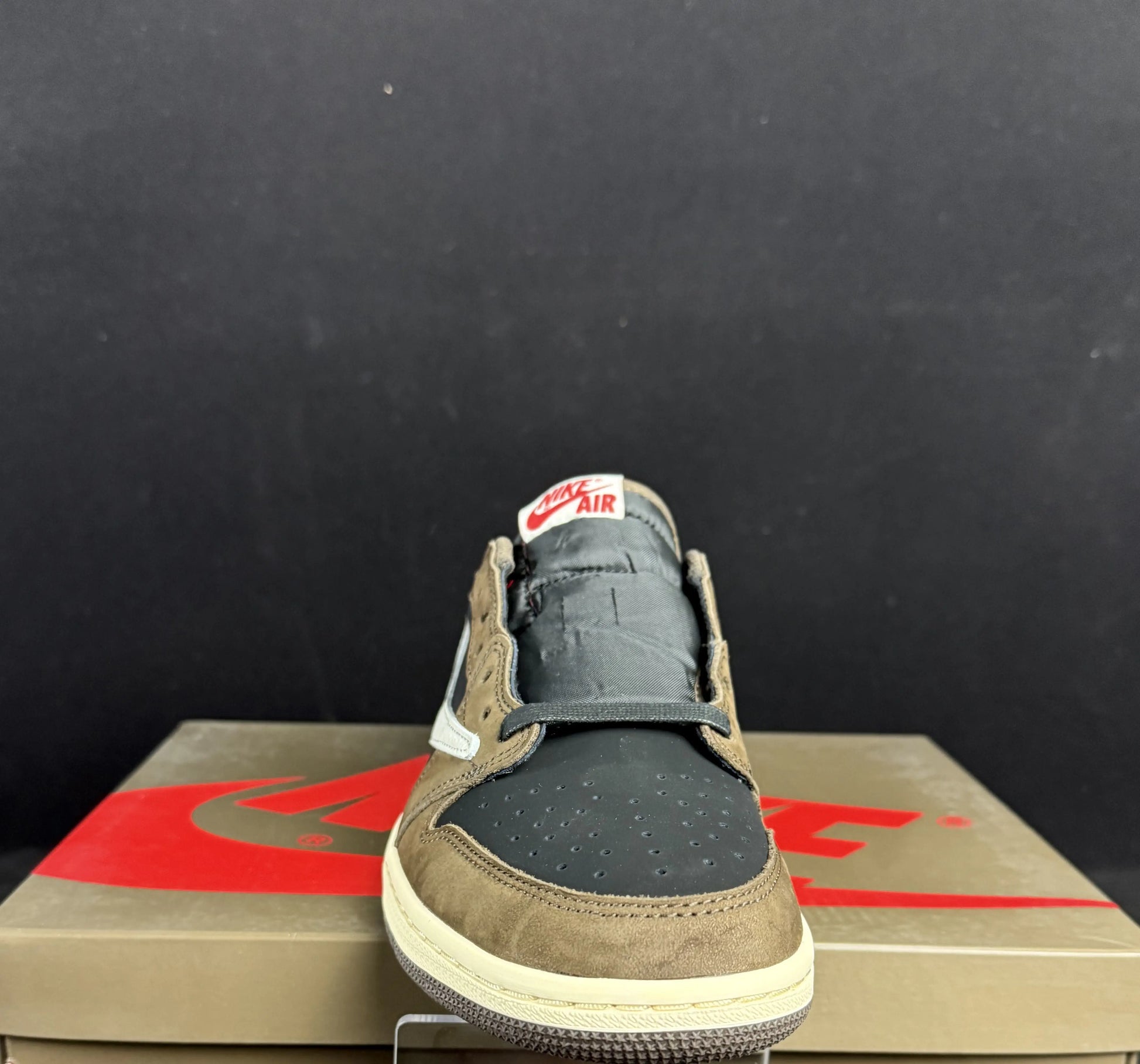 Air Jordan 1 Retro High OG “Mocha” UndergroundDesignerPlug