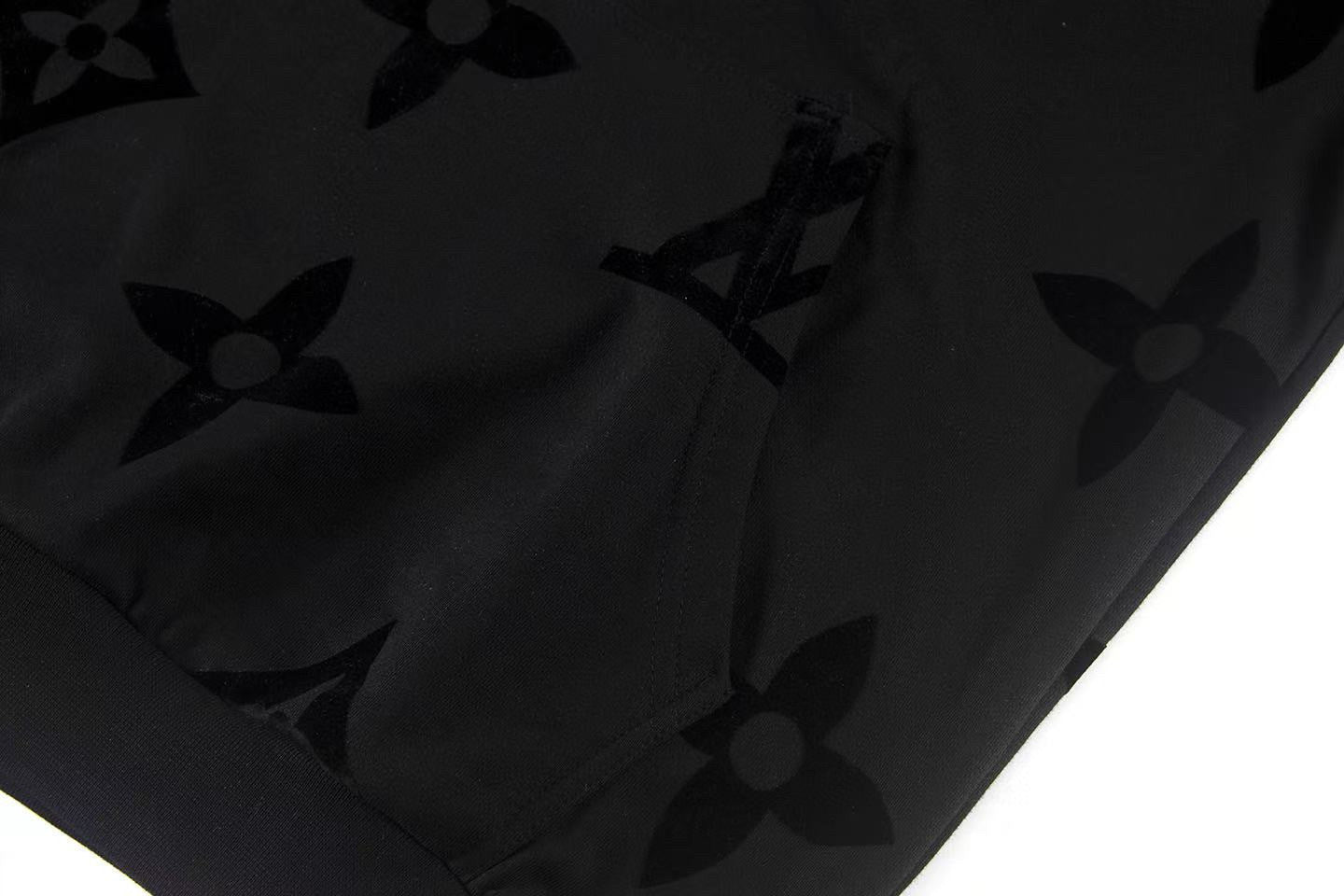 Louis Vuitton | Monogram Pattern Hoodie in Black