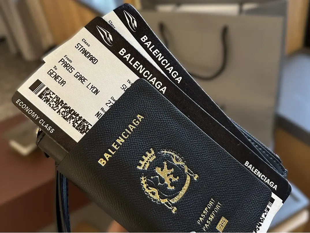 Balenciaga | Black Leather Travel Organizer Passport Holder Balenciaga