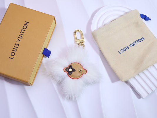 Louis Vuitton | Fluffy Animal Bag Charm | White