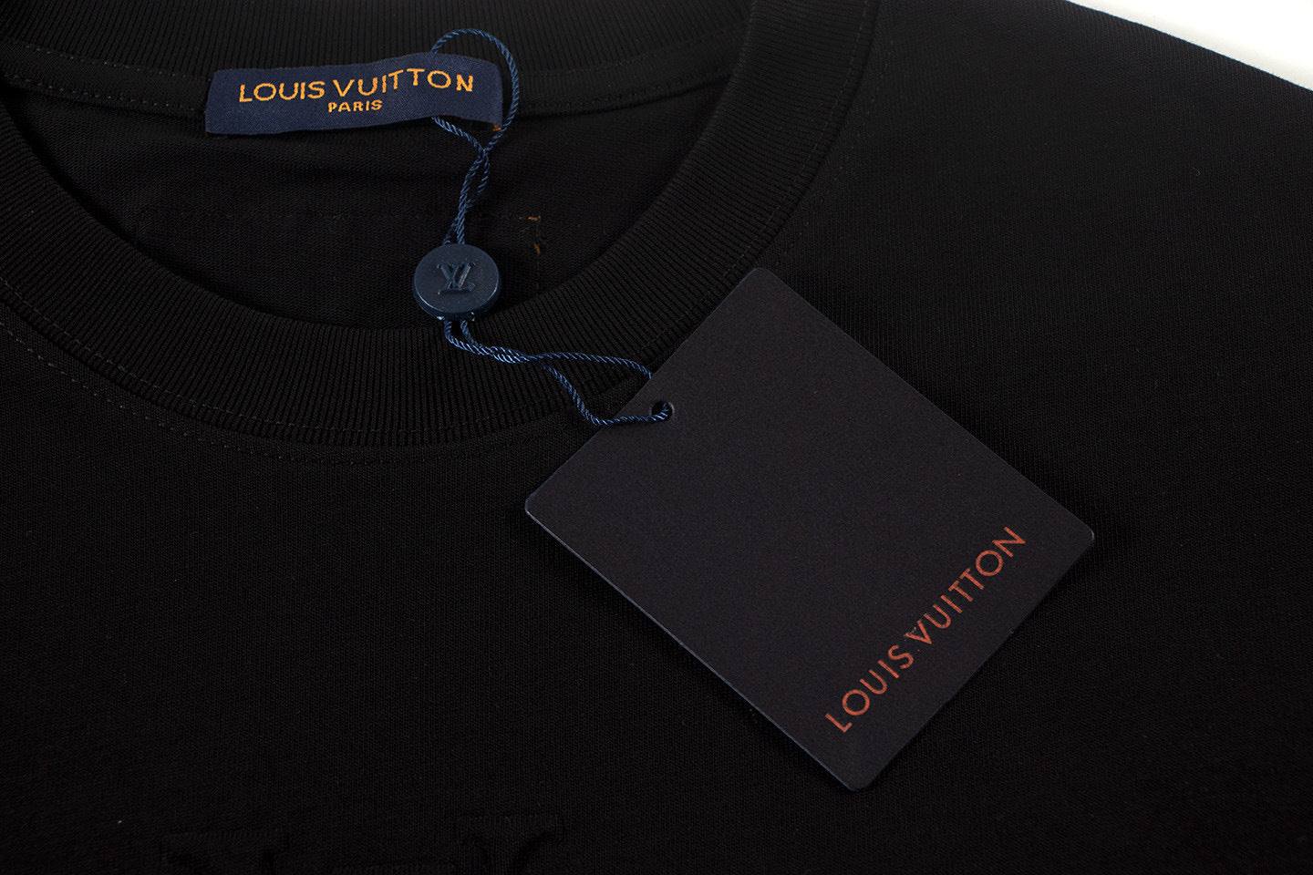 Louis Vuitton | Embossed LV Long-Sleeved T-Shirt in Black & White