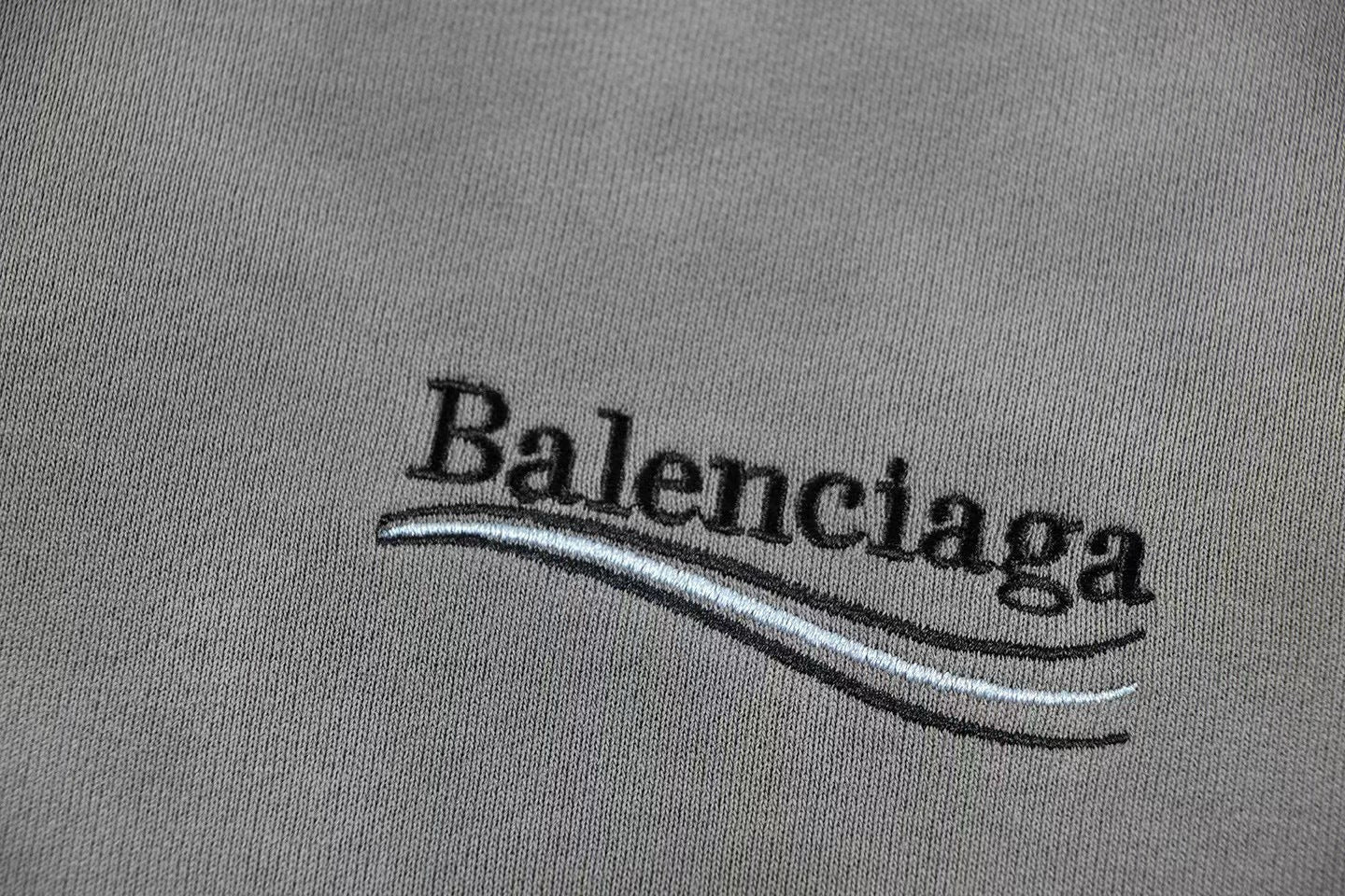 Balenciaga | Logo Print Hoodie Grey