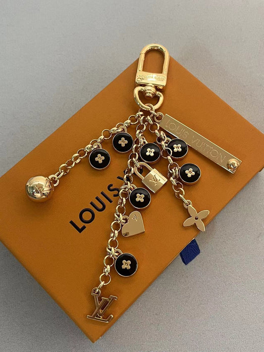 Louis Vuitton | Black Monogram Button & Charm Key Holder