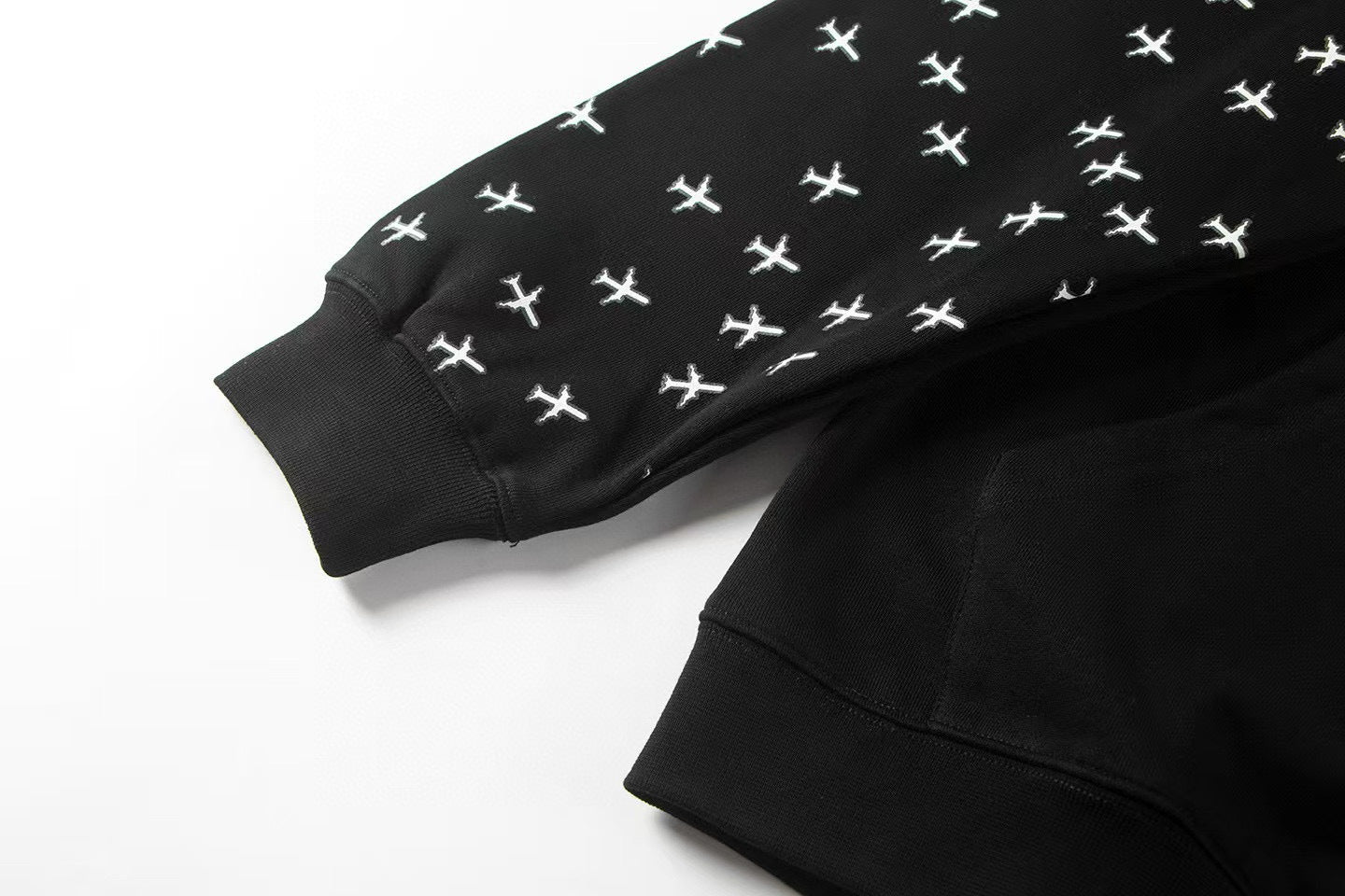 Louis Vuitton | Plane Logo Printed Hoodie in Black