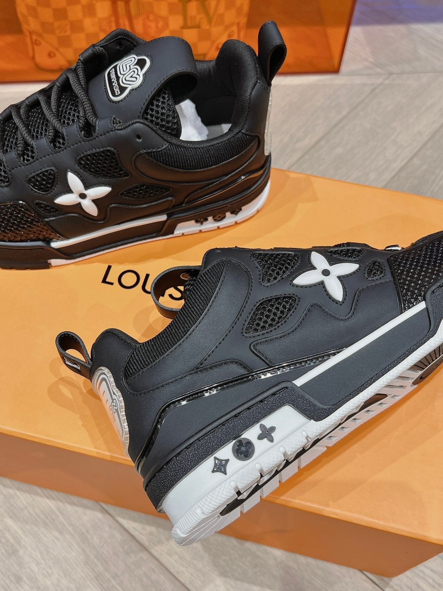 Louis Vuitton | LV Trainer Sneakers | Black Monogram Flower Edition
