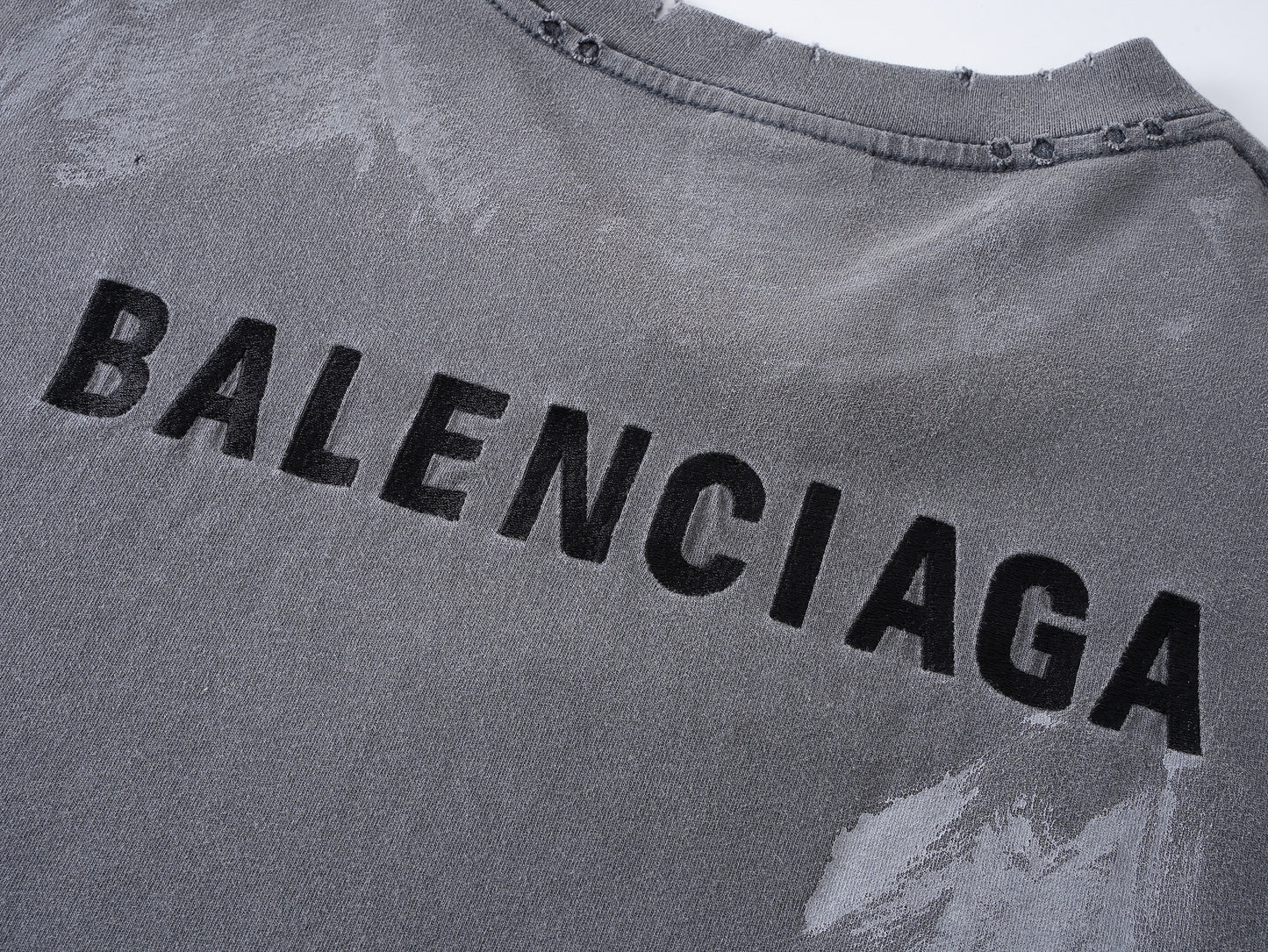 Balenciaga | Grey Washed Logo T-Shirt
