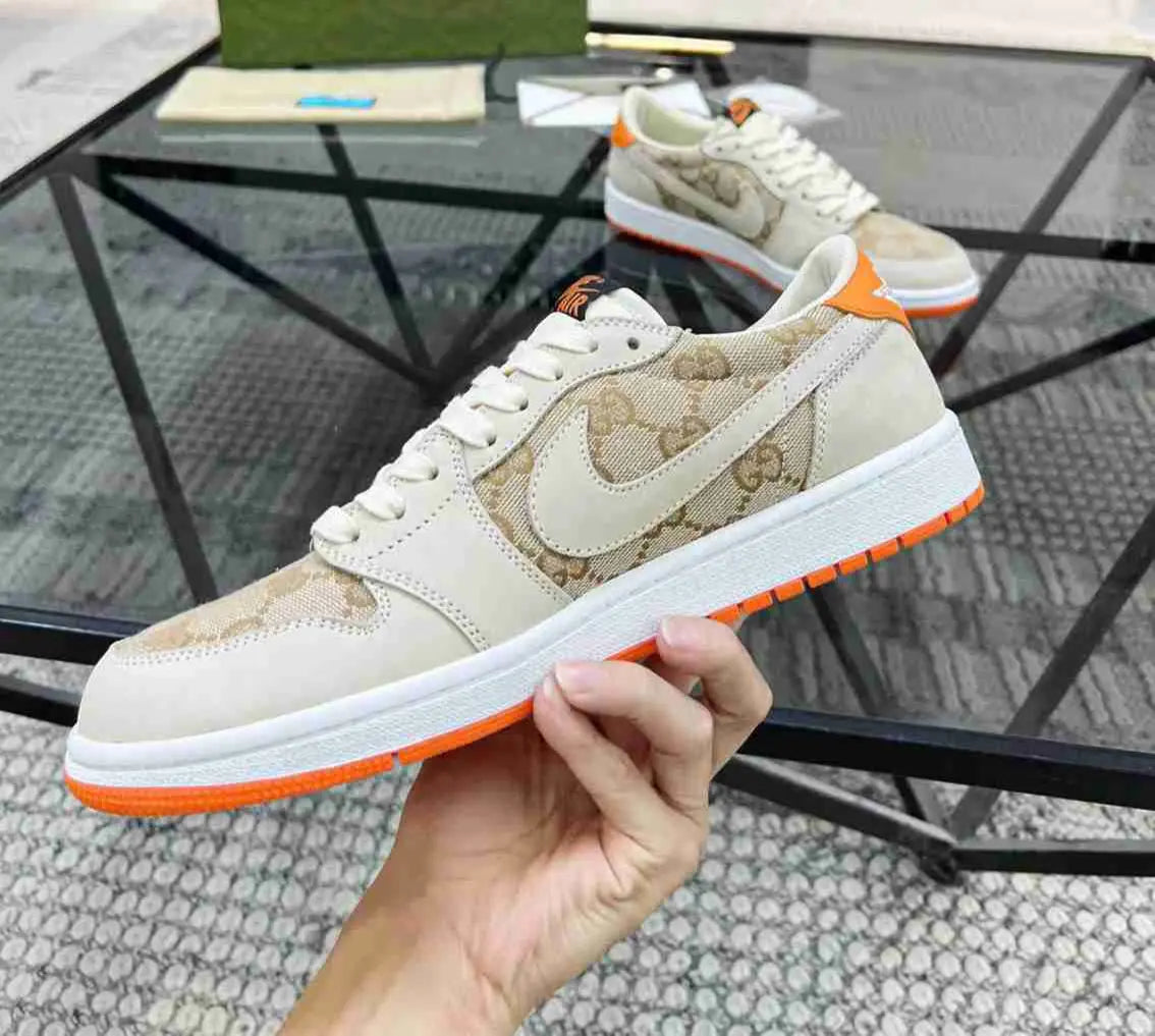 Gucci | Orange Swoosh Low-Top Sneakers | Beige GG Canvas Gucci