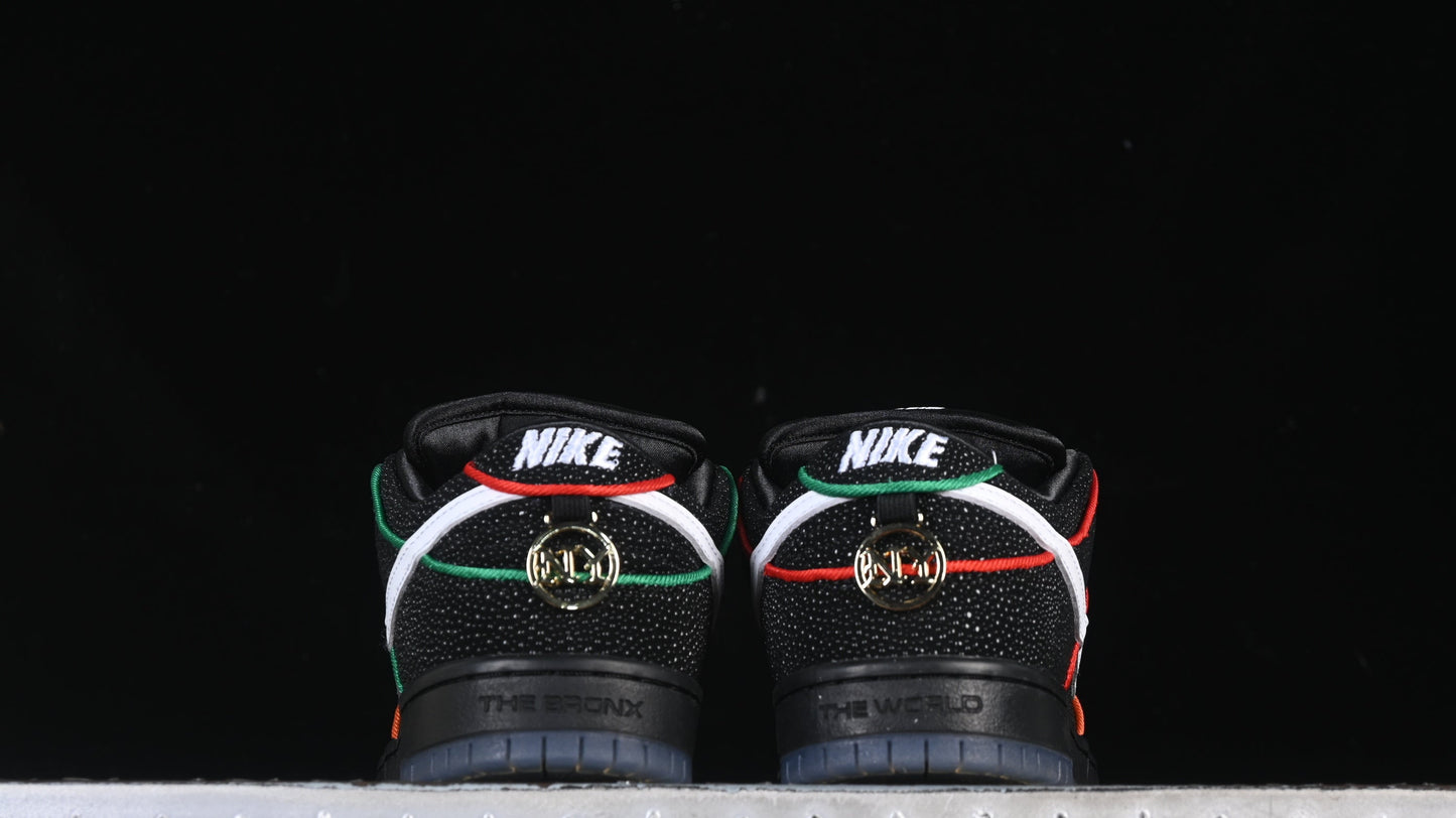 Nike SB Dunk Low | Bronx Girls Skate Black Multi-Color Stitch