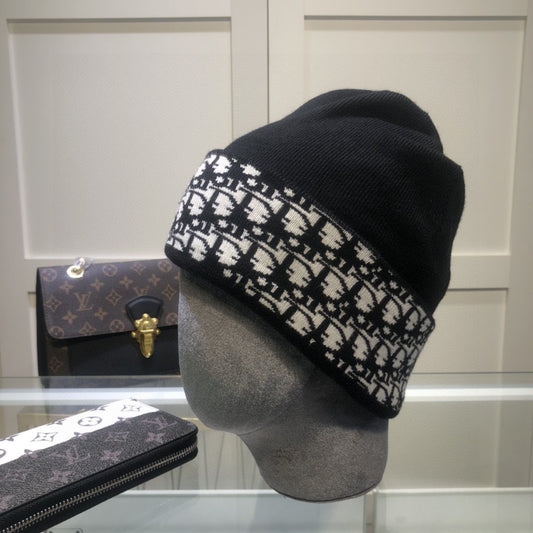 Dior | Monogram Band Beanie | Red & Black