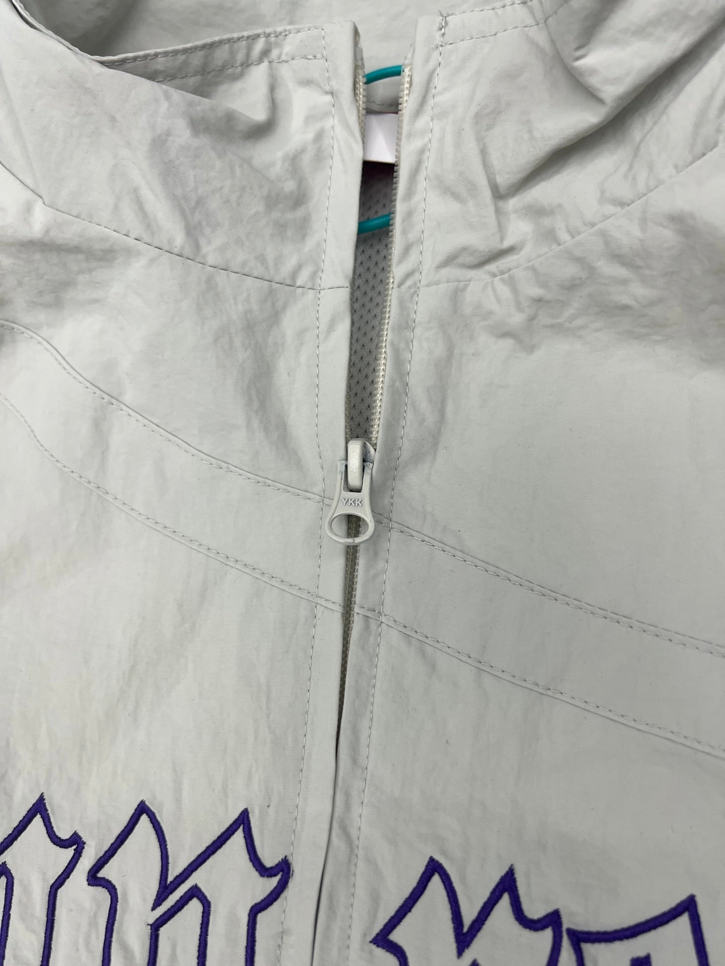 Supreme | Gothic 5 Logo Jacket | Black & White