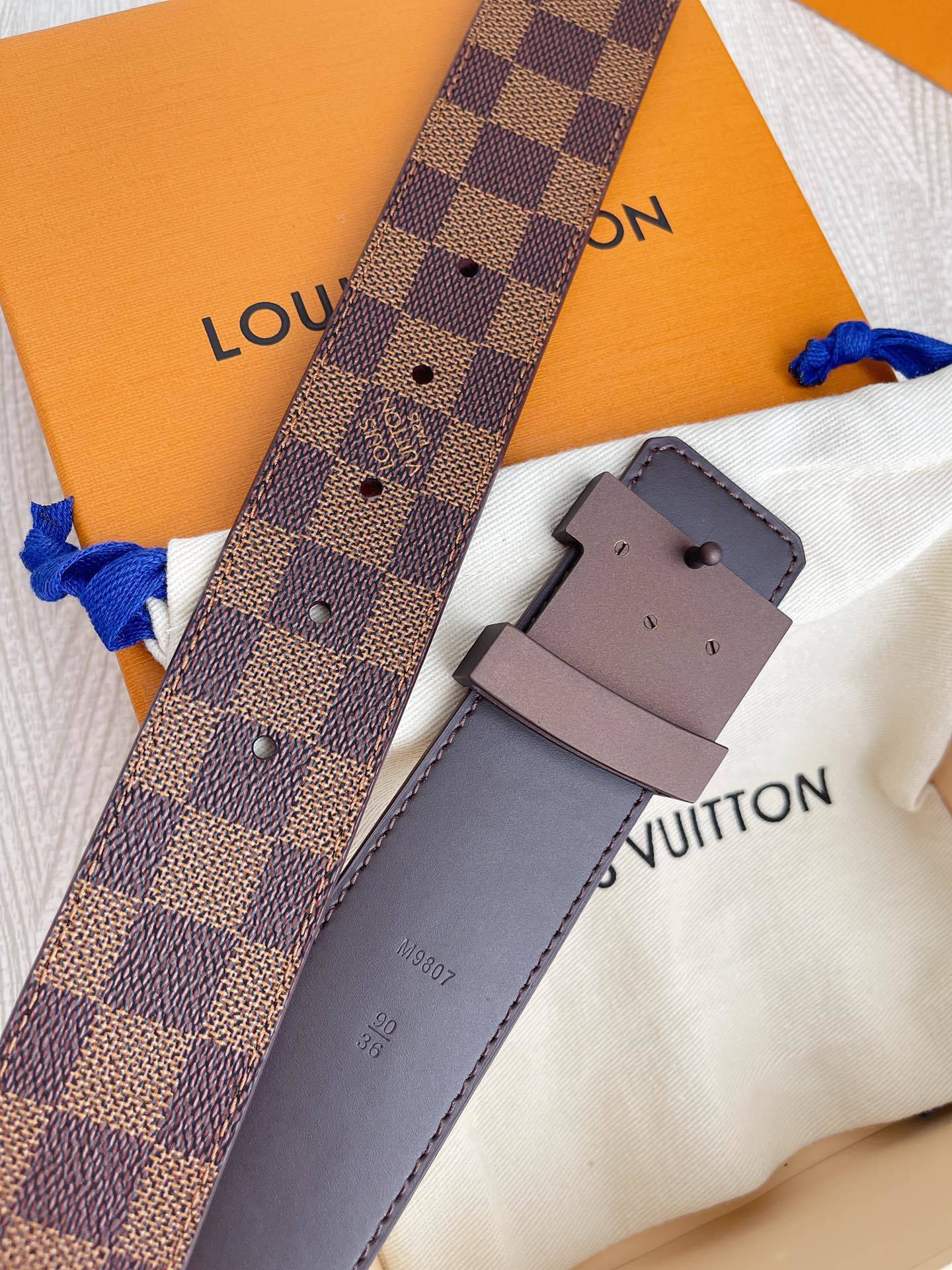 Louis Vuitton | Damier Ebene Belt | Brown