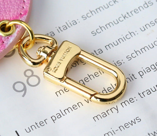 Louis Vuitton | Valentine’s Day Illustre Bag Charm