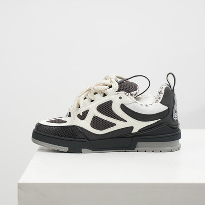Louis Vuitton | Skate Sneaker Black & White Monogram Flower