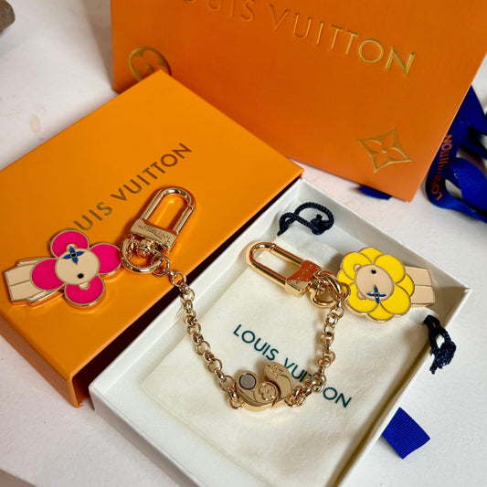 Louis Vuitton | Vivienne & Petula Best Friends Bag Charm Key Holder Gold