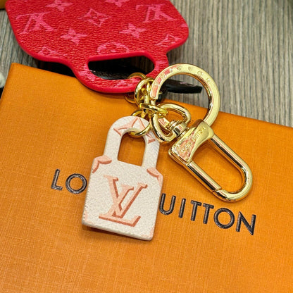 Louis Vuitton | Monogram Alma Bag Charm & Key Holder