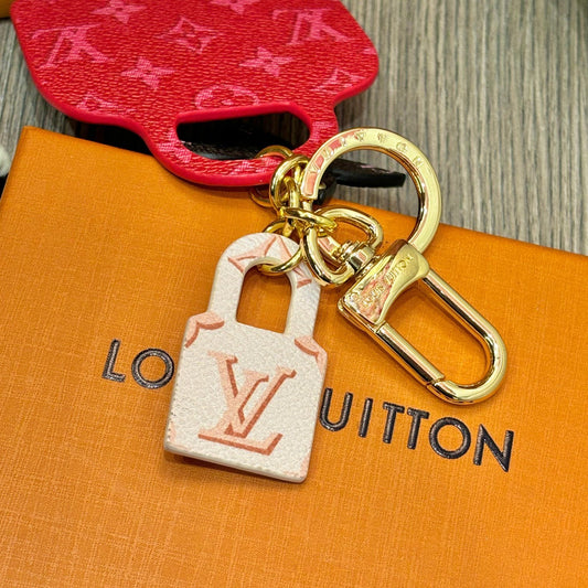 Louis Vuitton | Monogram Alma Bag Charm & Key Holder