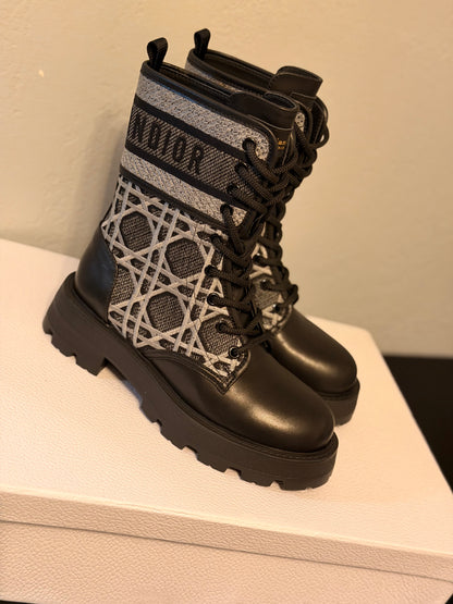 Dior | D-Major Ankle Boots | Black Cannage Tweed