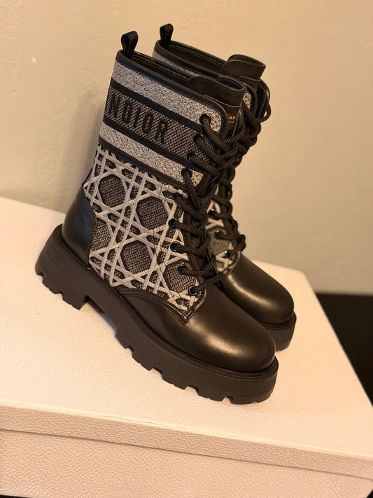 Dior | D-Major Ankle Boots | Black Cannage Tweed