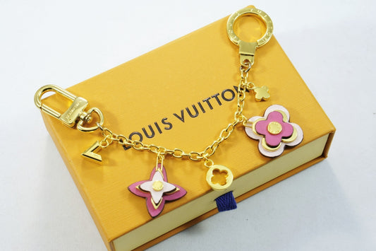 Louis Vuitton | Blooming Flowers Bag Charm Chain