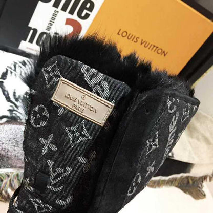 Monogram Lace-Up Winter Boots | Black LV x Supreme Print