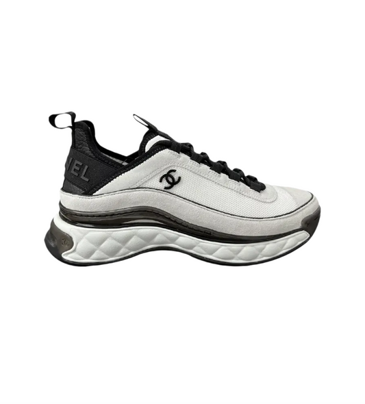 Chanel | Women’s Luxury Sneaker | White Black