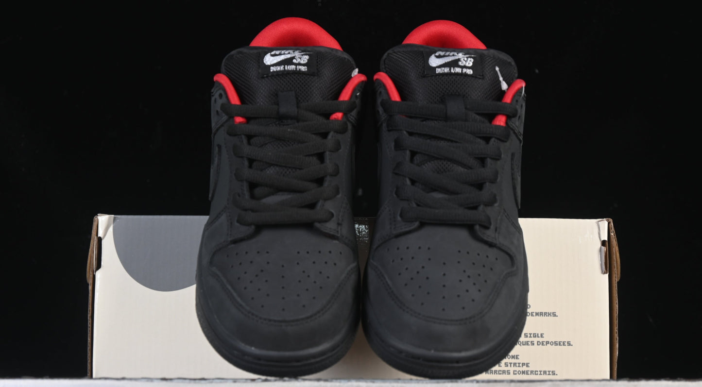 Nike x Supreme | SB Dunk Low “Black with Red Collar, 94 Heel”
