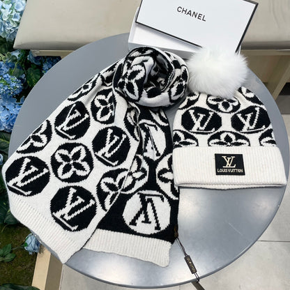 Louis Vuitton | Monogram Knit Beanie & Scarf Set | Black / White (Pom Beanie)