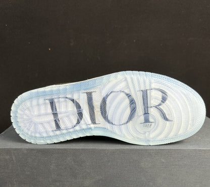 Dior x Air Jordan 1 Low | White / Grey